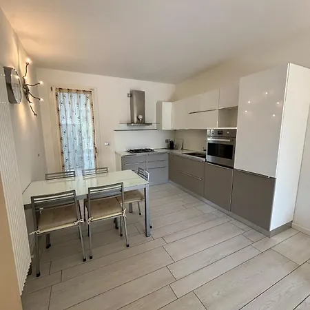 Laguna Village B2 Oasi Ad Eraclea Con Piscina E Giardino Privato